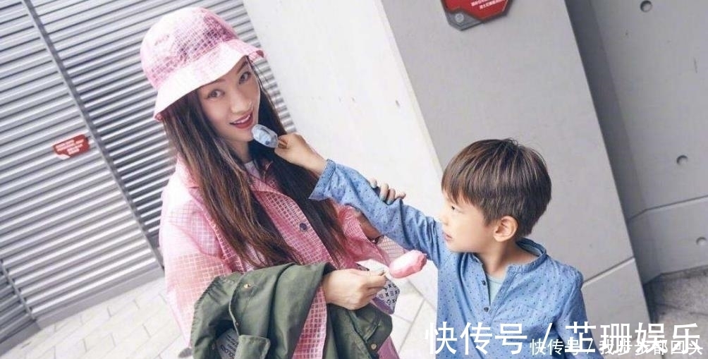 宝妈|晚一年上幼儿园的嗯哼,与按时去的诺一,如今两娃的优点肉眼可见