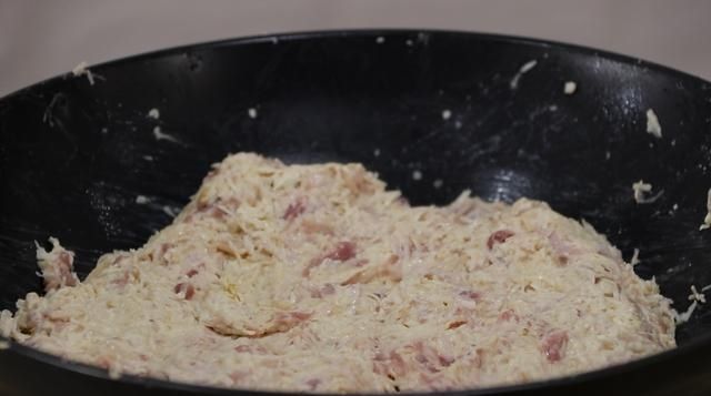 冬季，遇到这芋头别手软，教你最好吃的做法，外酥里嫩