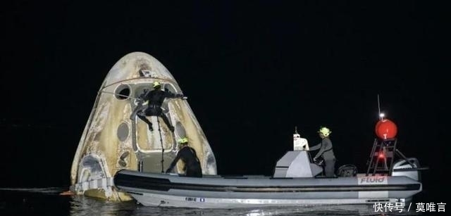 “龙”飞船一号机成功返回地球，日本宇航员野口聪一刷新纪录