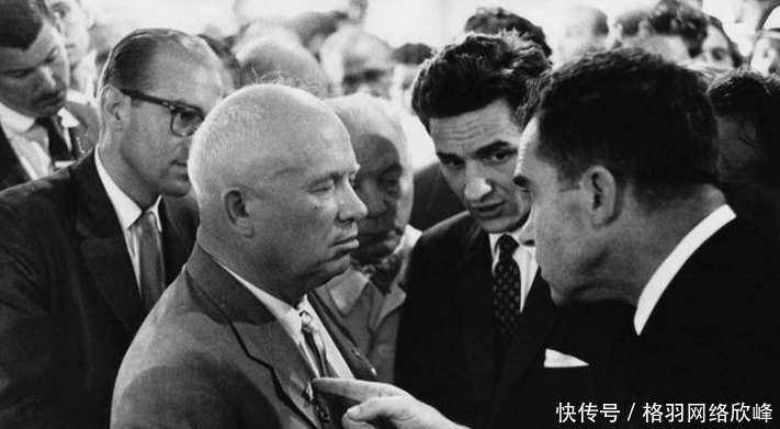 大权在握|斯大林一生风光,大权在握,其儿女却无福消受,多死于非命