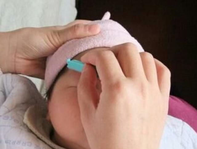 傻事|女孩胸部有“缺陷”很多地方存在这种习俗,家长别再做傻事了