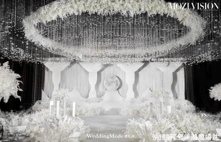 婚礼|以月光之夜为灵感的白色水晶婚礼，让人陶醉在这美妙的气氛里