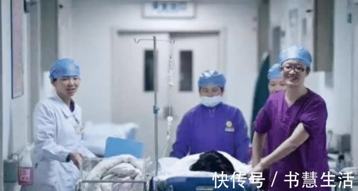 产后抑郁|当你被推入产房之后，医生都在忙什么？揭秘分娩那些事儿