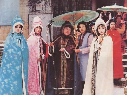 经典|87版的红楼梦选角有多绝?林黛玉薛宝钗还好,贾宝玉才是经典!