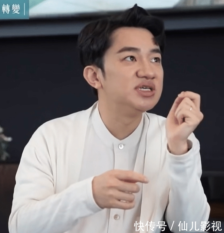 王祖藍(lán)做客霍啟剛節(jié)目,曝內(nèi)地廣告費(fèi)可達(dá)30億,直播帶貨全球獨(dú)有