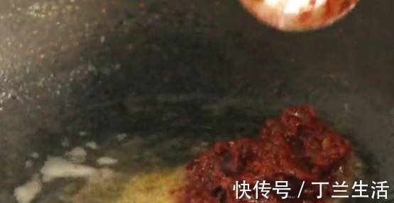 秘制|三斤半大草鱼这么吃有见过吗？婆婆秘制这道美味，比饭店还好吃！