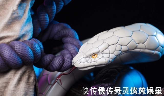 万蛇|火影大蛇丸双通灵兽手办,万蛇瞳孔栩栩如生,白磷大蛇造型亮眼