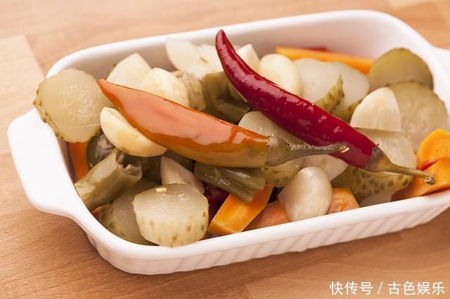 大夫|内科大夫提醒:3件事坚持1个月,血管通透,血脂降了,头也不晕了