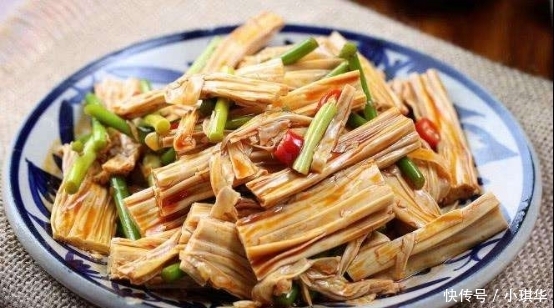 有人|腐竹最好别“直接加水”泡发!总有人做错,导致腐竹软硬不一致