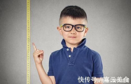 真相|天天喝牛奶就能长高吗？家长别被误导了，有些真相很“残酷”