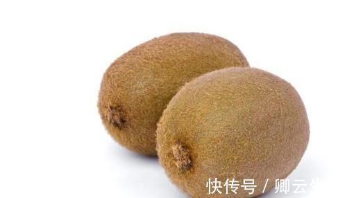 桃子|血液黏稠的人,饭后有3种“现象”,若都没有,说明血管还算通畅