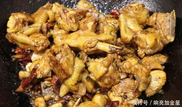 万万不可|炖鸡时,万万不可直接炖,多做两步,鸡肉鲜香入味,不腥不柴