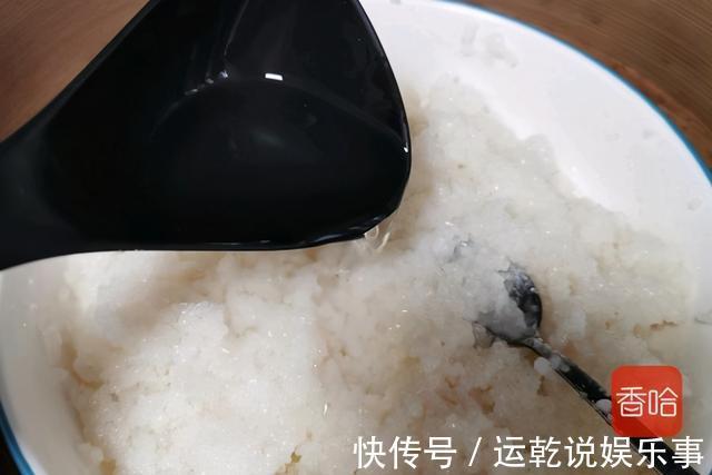 m一次就能成功的蒸米糕，好吃到转圈圈，家中有锅的都能做