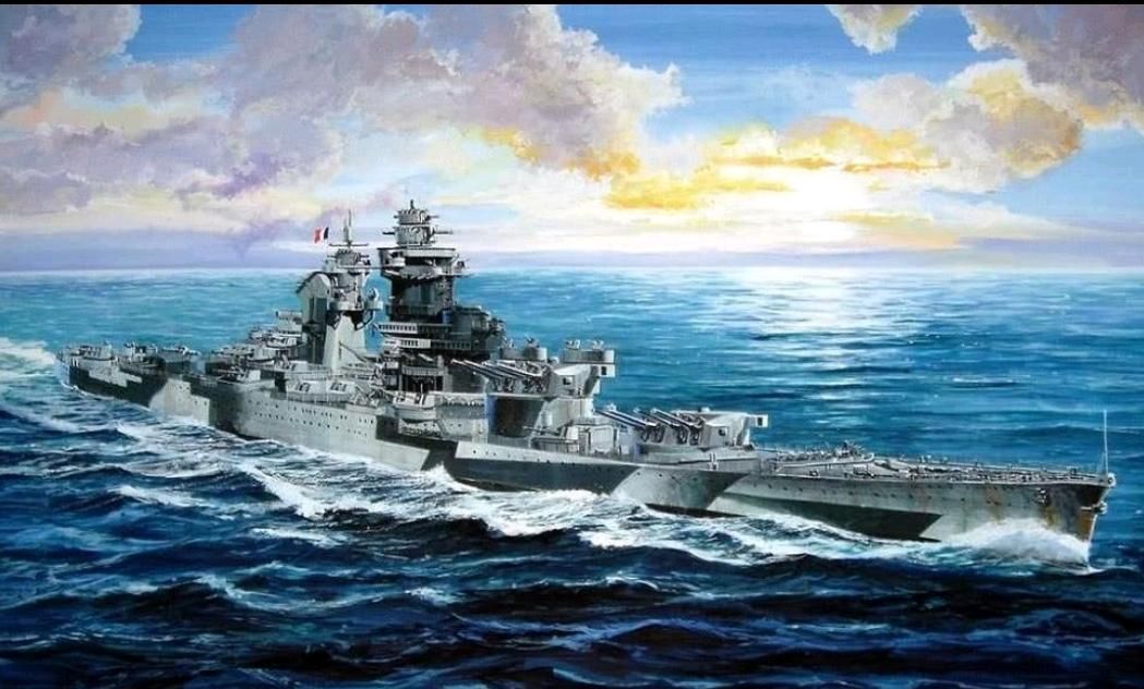 法国人|二战法国敦刻尔克级的330舰炮，性能可比肩俾斯麦的380舰炮