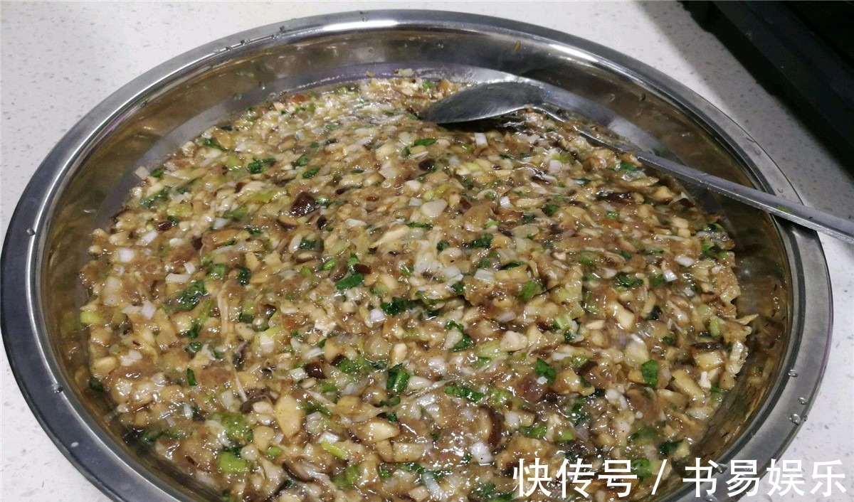 调制饺子馅的诀窍，这三种调料缺一不可，网友称：真的香！