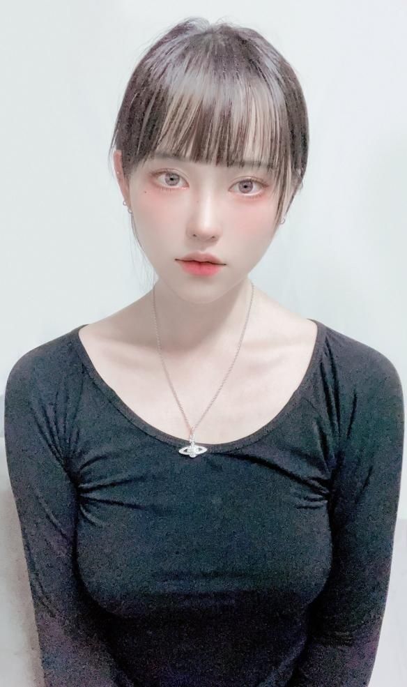 高颜值+化妆技巧=男女通杀！韩国美少女COS富江走红
