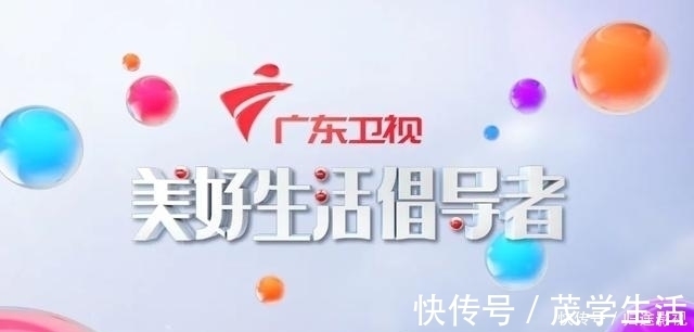 曾被診斷癱瘓傷殘,30歲卻手握長(zhǎng)綢高空翱翔,這位雜技巾幗太颯了