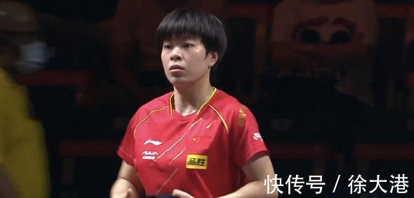 9-5|爆冷！王藝迪4-3陳夢(mèng)晉級(jí)決賽，決勝局逆轉(zhuǎn)，生涯首度擊敗克星