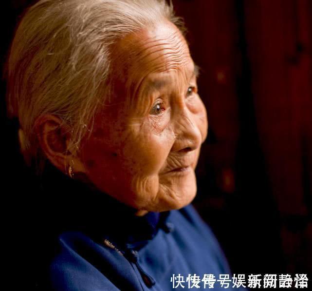 长寿|一般长寿的人,睡觉时都会有3个“信号”,很多人占了2个