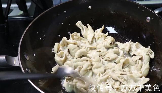 肥肠|下酒必备美食,家常爆炒肥肠的做法,简单易学口感好吃又下饭