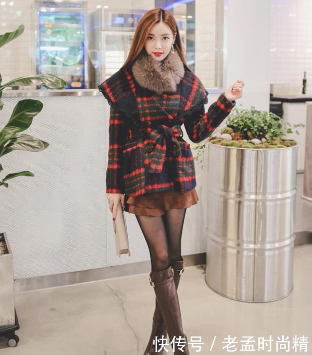 一双合适的长筒靴, 吸睛效果极佳, 让女生对自己的身姿更加自信