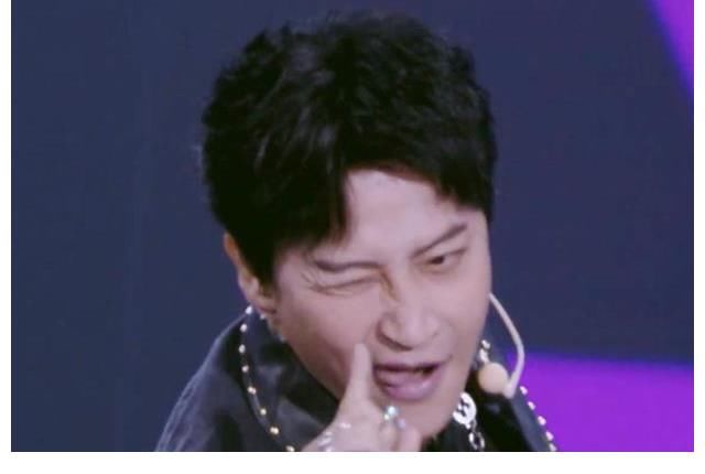 《追哥》2內涵《披哥》，誰給的自信？網友：狗尾續貂？