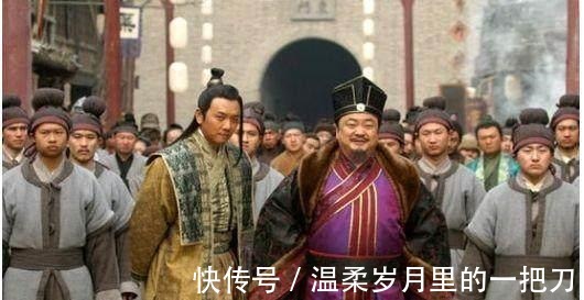 下联|考官一上联“十岁顽童,岂有登科大志”,神童一下联,经典!