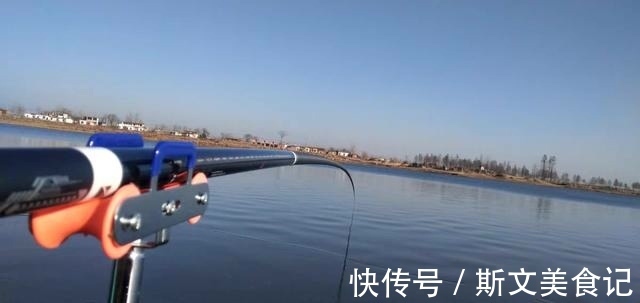 一到中午就停口该怎么办？频繁补窝是下策，教你一招打开鱼口