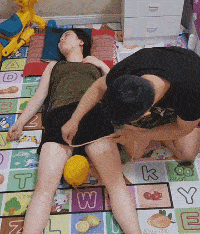 |搞笑GIF：没点技术，都不敢出来逛街了！