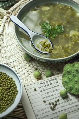 健脾|暑易伤气，热易伤阴，防中暑要喝什么汤？