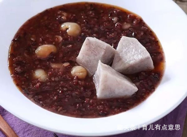 雀斑|“穷人的阿胶”就是它,隔天喝一碗,淡雀斑,气血足了,小脸白皙