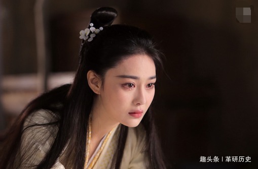 皇后|她二进宫门,皇帝为她空设六宫,临终前却说她是祸害,殉葬吧