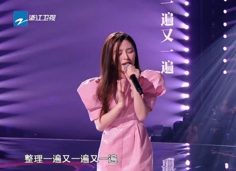 姚曉棠|中國好聲音：前排評審團再度給出滿票，姚曉棠的反應(yīng)其實很真實