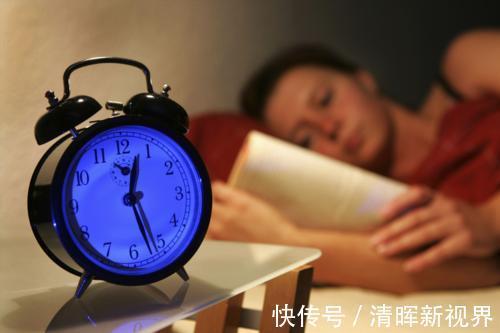 水果干|晚上肚子饿，除了泡面还能吃什么错过四种食物的人，都变胖了