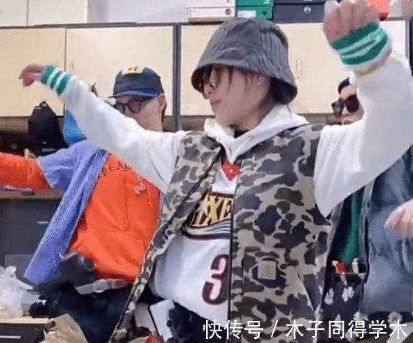 杨倩|杨倩和全红婵,同样为奥运会冠军,口碑却逐渐走向两极,让人深思