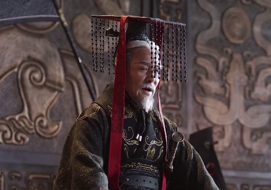 哭泣|周朝末代天子有多窝囊?年逾八十被债主堵门,躲在高台上偷偷哭泣