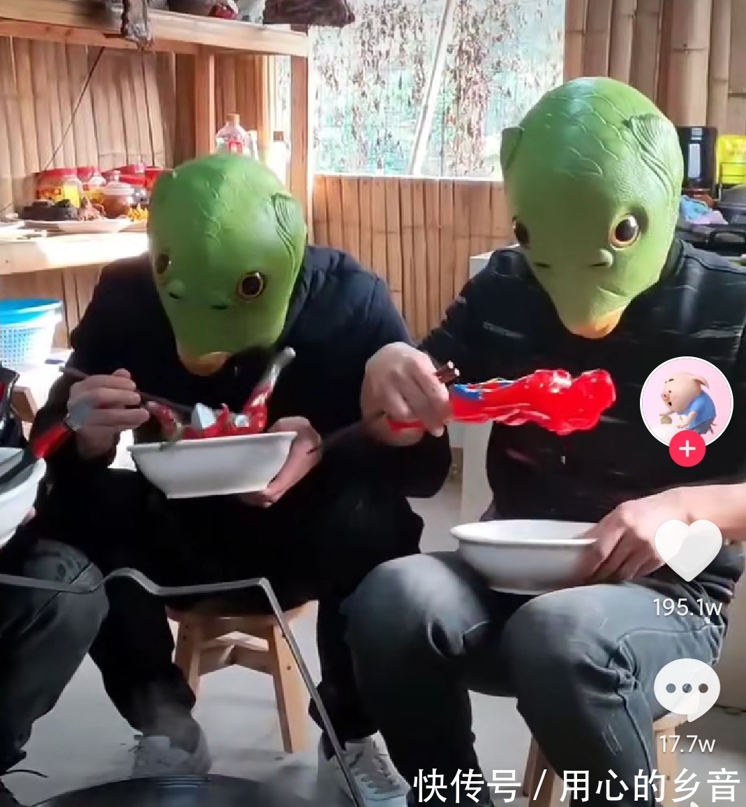 巴啦啦小魔仙|奥特曼被打败后,直接进了火锅,这就是奥特曼灭绝的原因吗