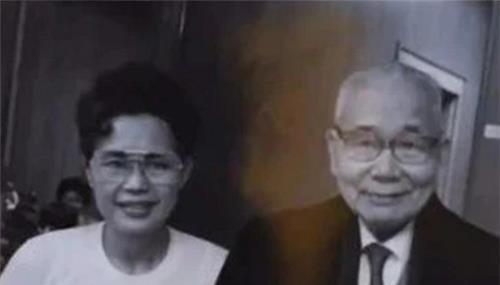 西方|1912年泰坦尼克号沉没6名生还的中国人,戳穿西方百年前的谎言