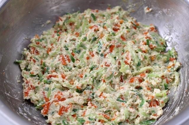 炸丸子只知道用面粉,加上它,炸出来的丸子外酥里嫩,凉了也不硬