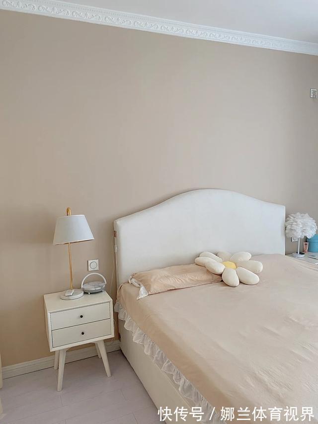 墙面|她家88平米,进屋就被阳台迷住了,全屋更是温馨又治愈,好舒服