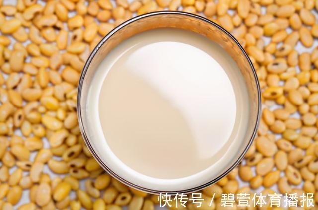 豆子|做豆浆，最忌豆子泡涨后直接打，多做1步，豆浆细腻丝滑，更香浓