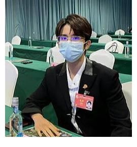 野生植物|張新成再現(xiàn)威震天逗小朋友的搞笑名場(chǎng)面，成功解鎖搞怪能手，網(wǎng)友直呼神還原