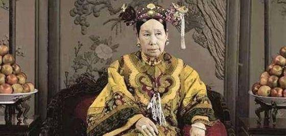 进献|张之洞进献一宝物,深得慈禧欢心,每天晚上都要握在手中