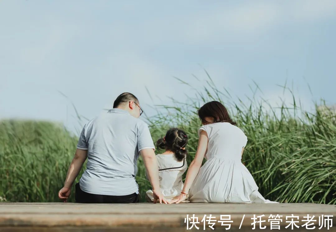 孩子|当孩子发脾气时,父母只做一件事就够了,胜过一万句道理 !