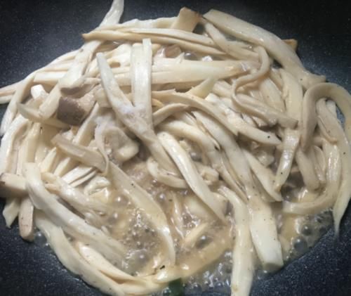 杏鲍菇这样做比吃大鱼大肉香，爽口又入味，老婆一人能搞定一大盘