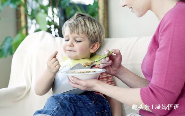 补钙|孩子进入身高“猛涨期”,身体有4个表现,父母忽视娃少长10公分