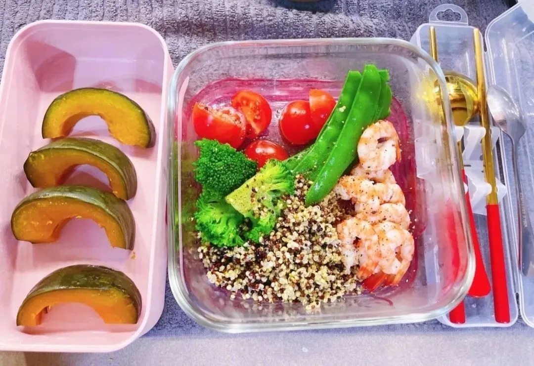 生菜|看了关晓彤2个月的午餐打卡，今天吃什么有灵感了！