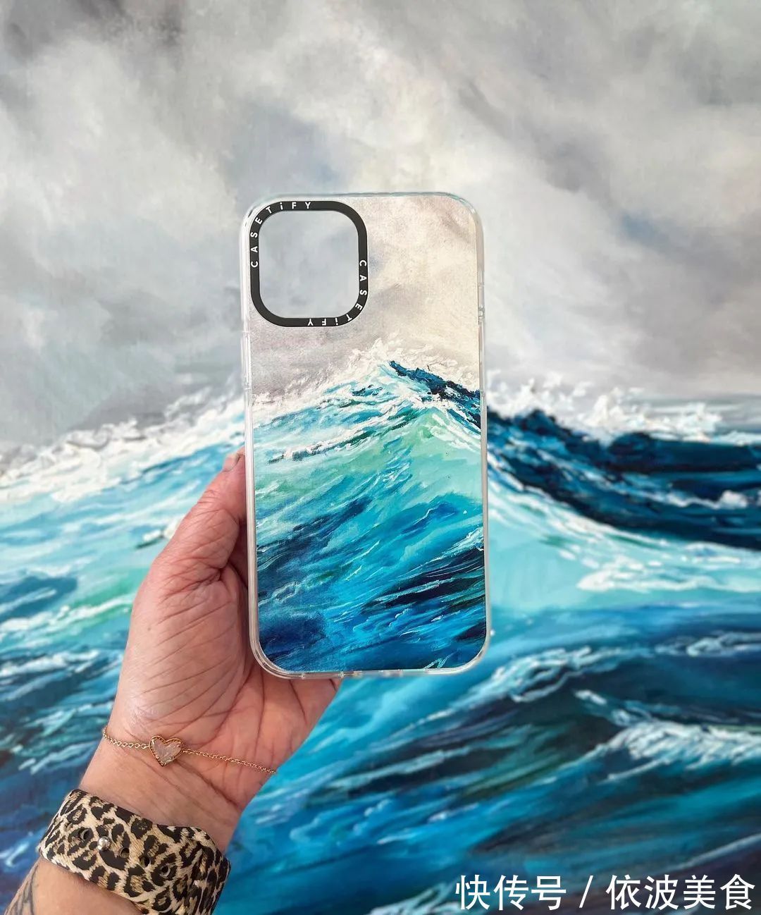 夏威夷&从没学过美术的她,用简单粗暴技法画画,让她成为了百万富豪