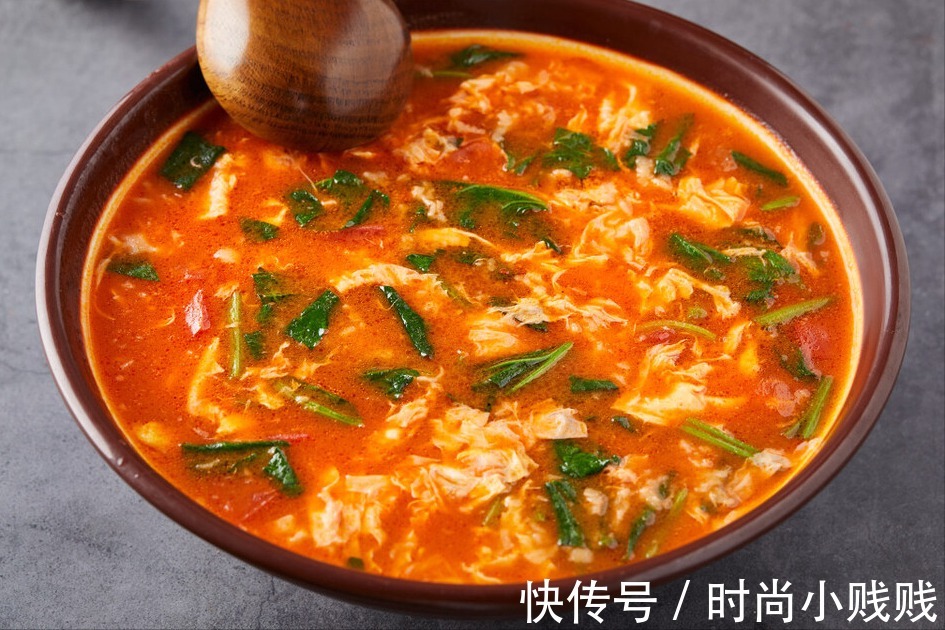 丝瓜蛋花汤|做蛋花汤,切忌水开直接倒蛋液,多做1步骤,蛋花漂亮,香浓好喝