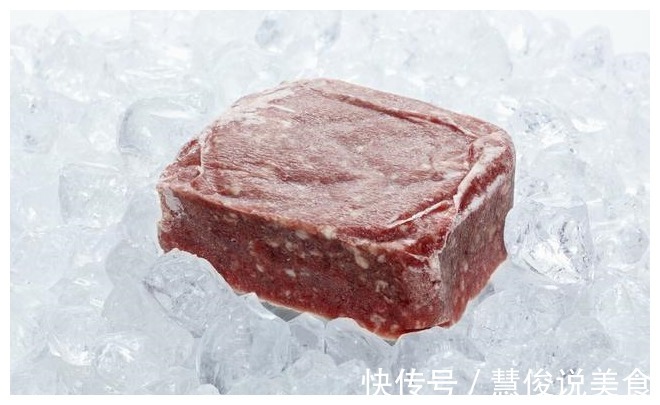 猪肉解冻时，不要直接用热水烫，教你3招，解冻猪肉又快又鲜